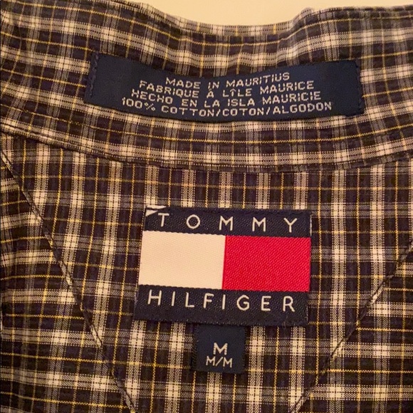 Tommy Hilfiger button down - Picture 1 of 3